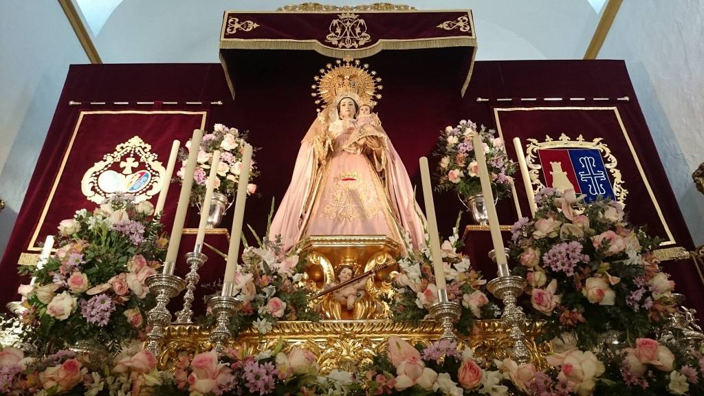 Burguillos bendice una nueva casa hermandad para la Virgen del Rosario